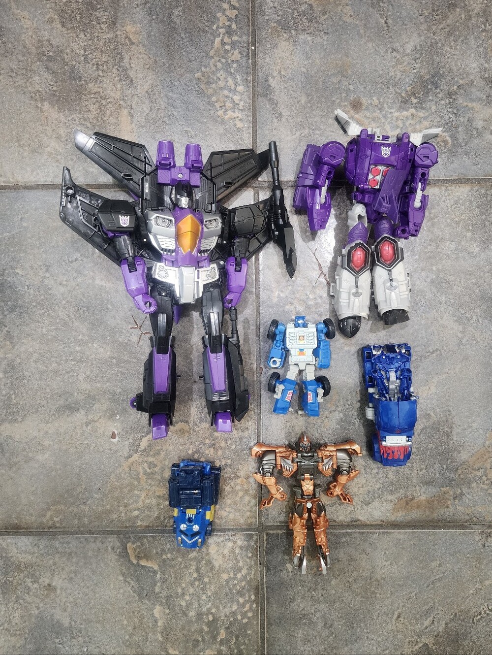 Hasbro Transformers Lot Of 6 Figures- Combiner Wars, Age Of Extinction, Etc